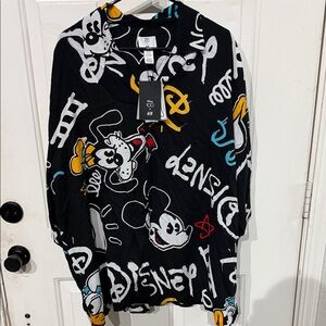 H&M Black Graphic Shirt with Disney Design